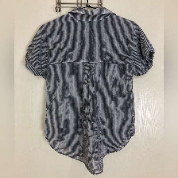 Cloth & Stone Striped Short Sleeve Button Down Blouse Women’s Size XS - Picture 3 of 8